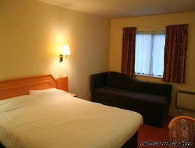 Отель Days - Tibshelf 3*