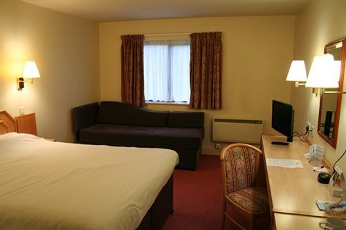 Days - Tibshelf